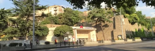 هتل تریپل