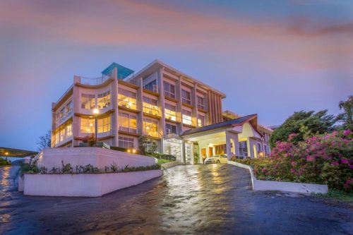 hotel topaz kandi